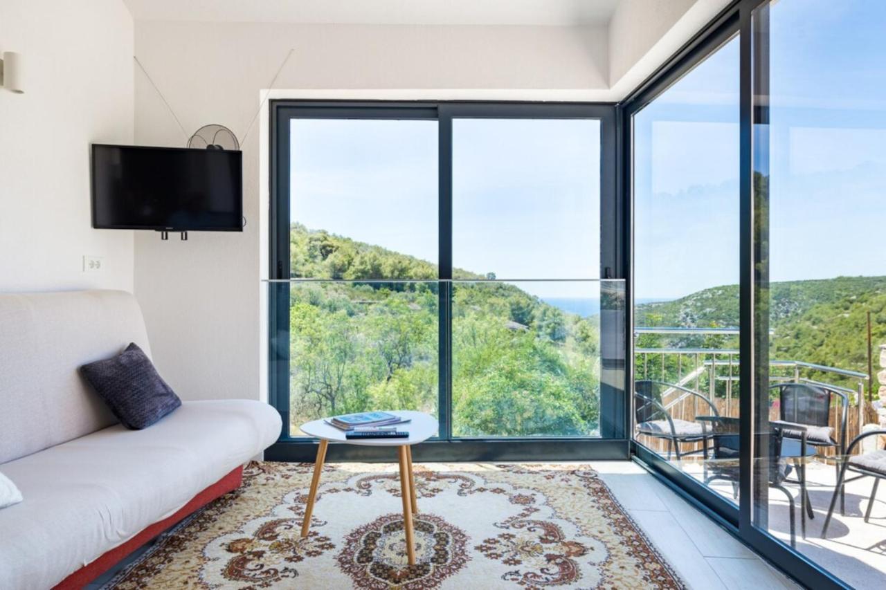 Rural House Pikola With Sea View On Vis Island Villa Komiza Exterior photo